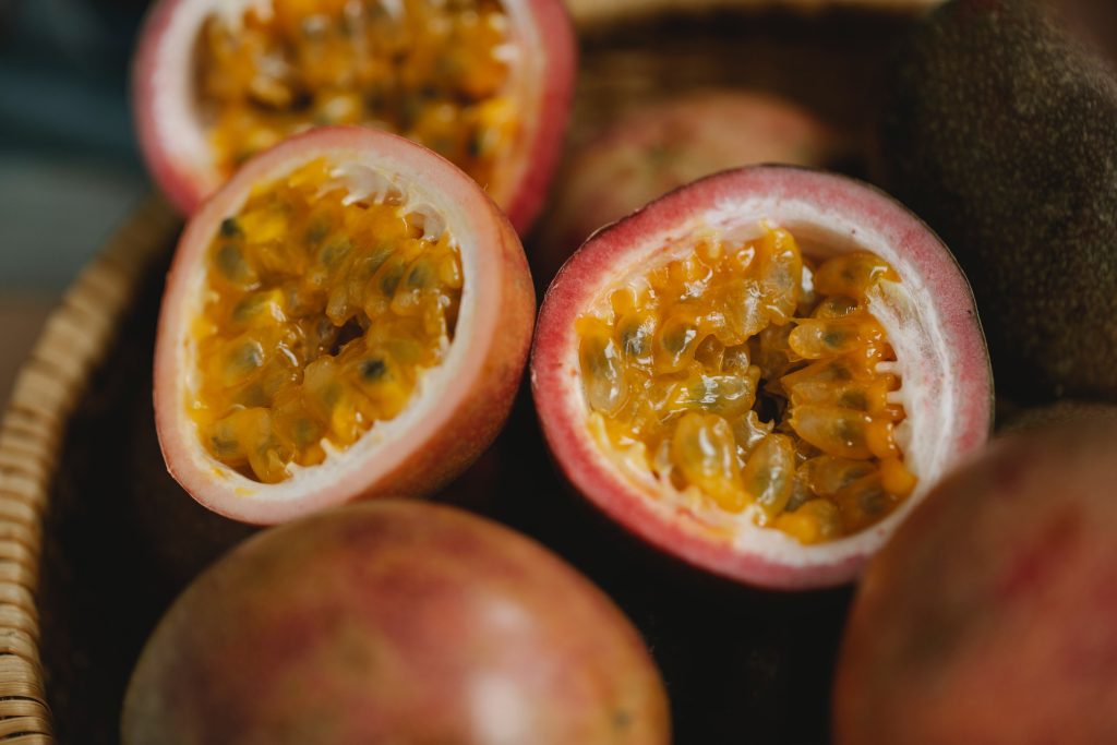 Frutas Saludables: 10 Hechos Sobre Cómo Benefician Tu Salud y Tus Productos pexels any lane 5945947
